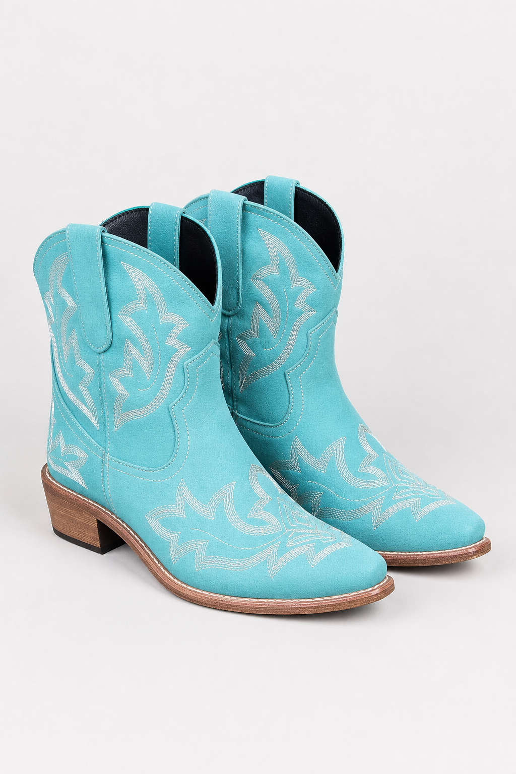 Bottines Santiags en Daim Turquoise à Broderies