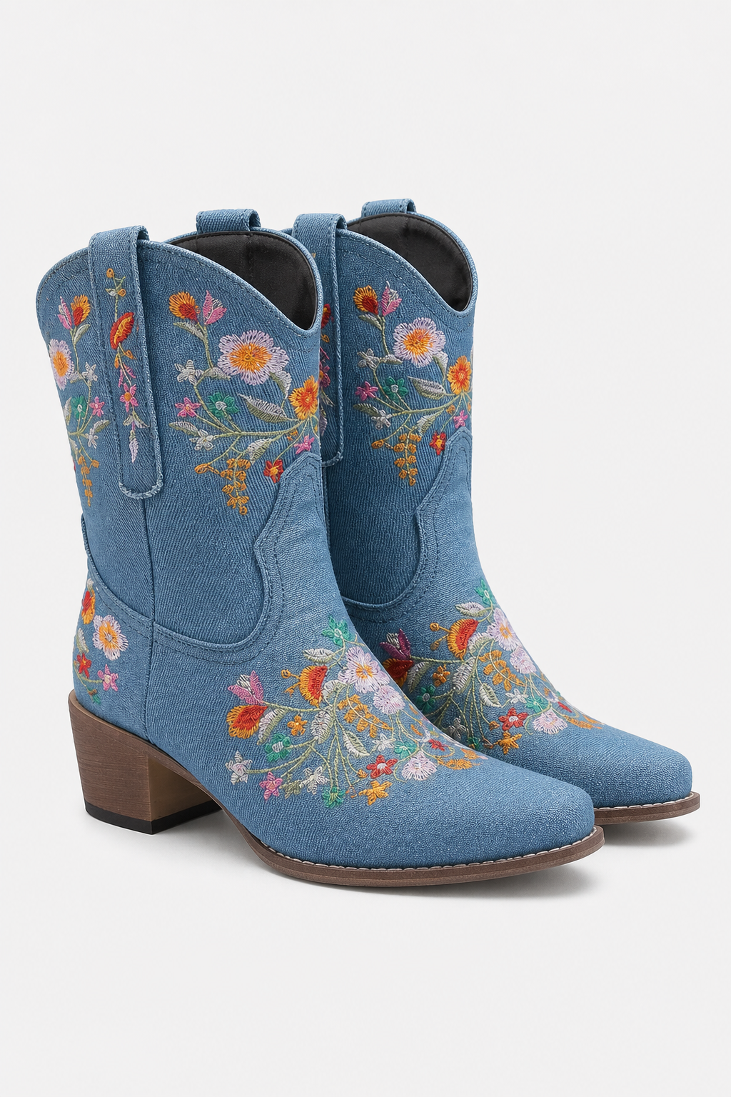 Bottes Santiags en Denim Bleu Clair à Motifs Floraux Brodés