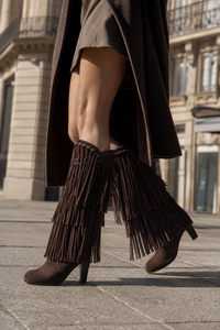 Bottes Hautes en Daim Marron à Franges et Talon