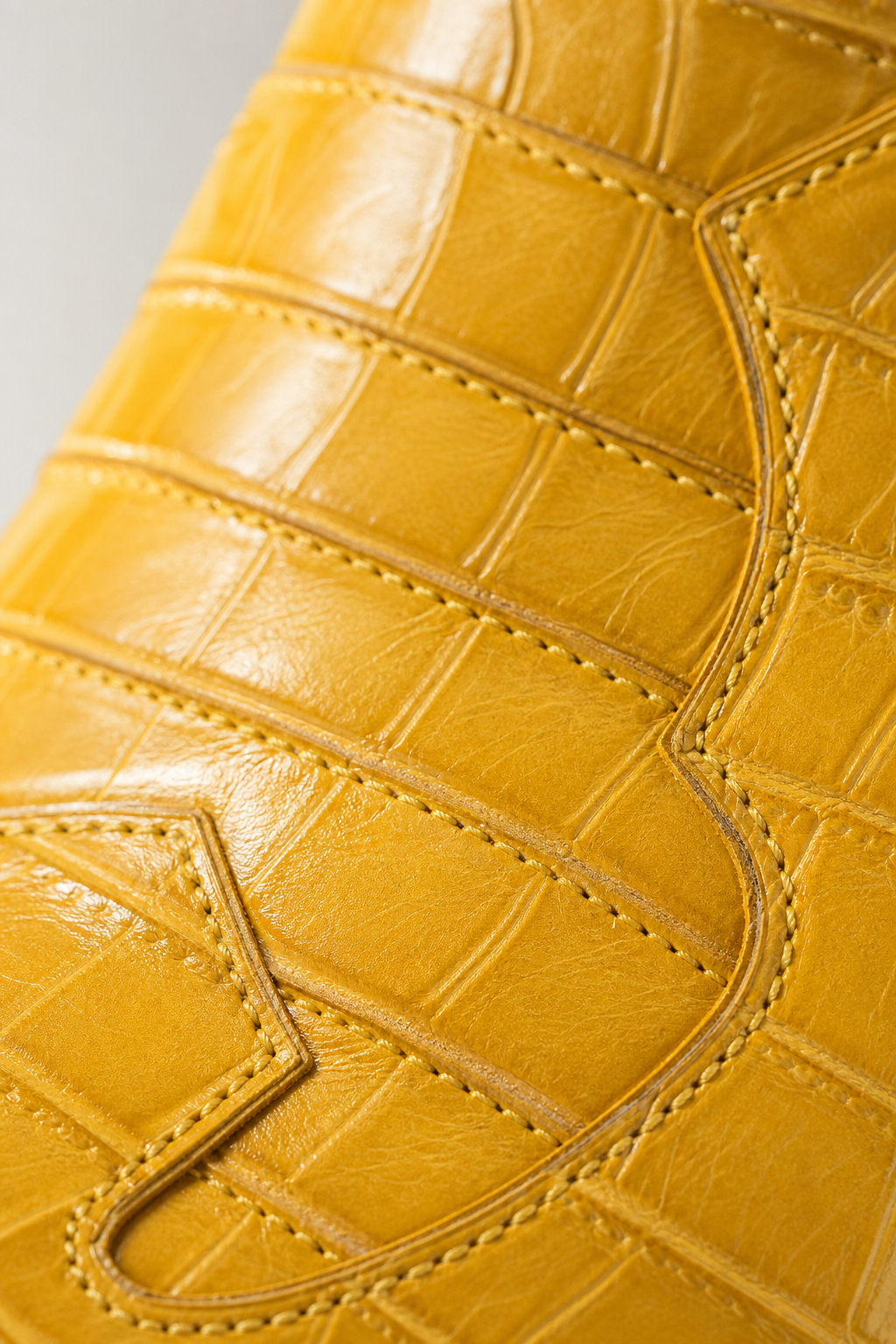 Bottines Santiags Basses Jaune Effet Croco à Chaîne