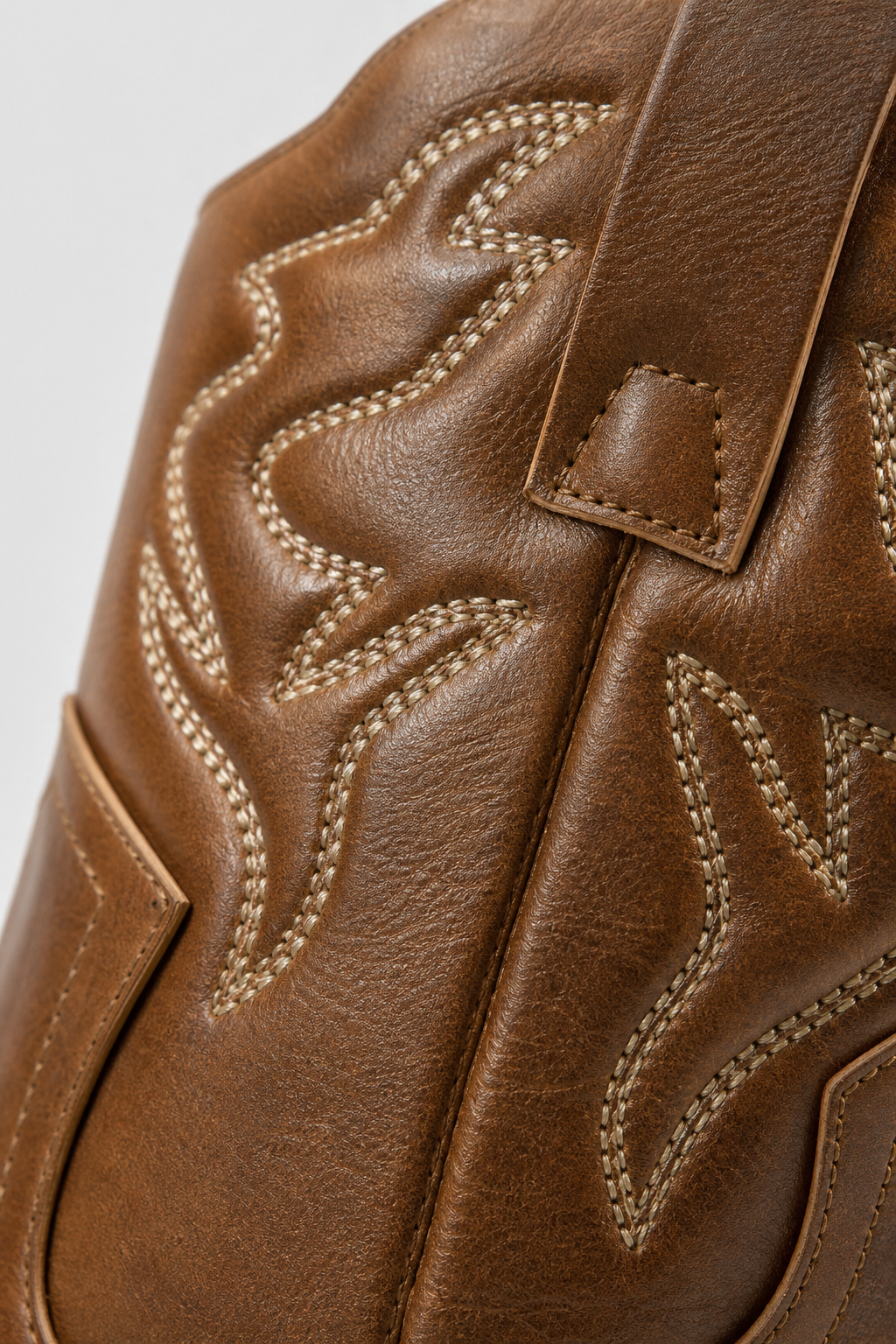 Bottes Santiags Cognac en Similicuir à Broderies