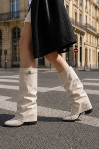 Bottes Mi-Mollet Tombantes en Similicuir Crème