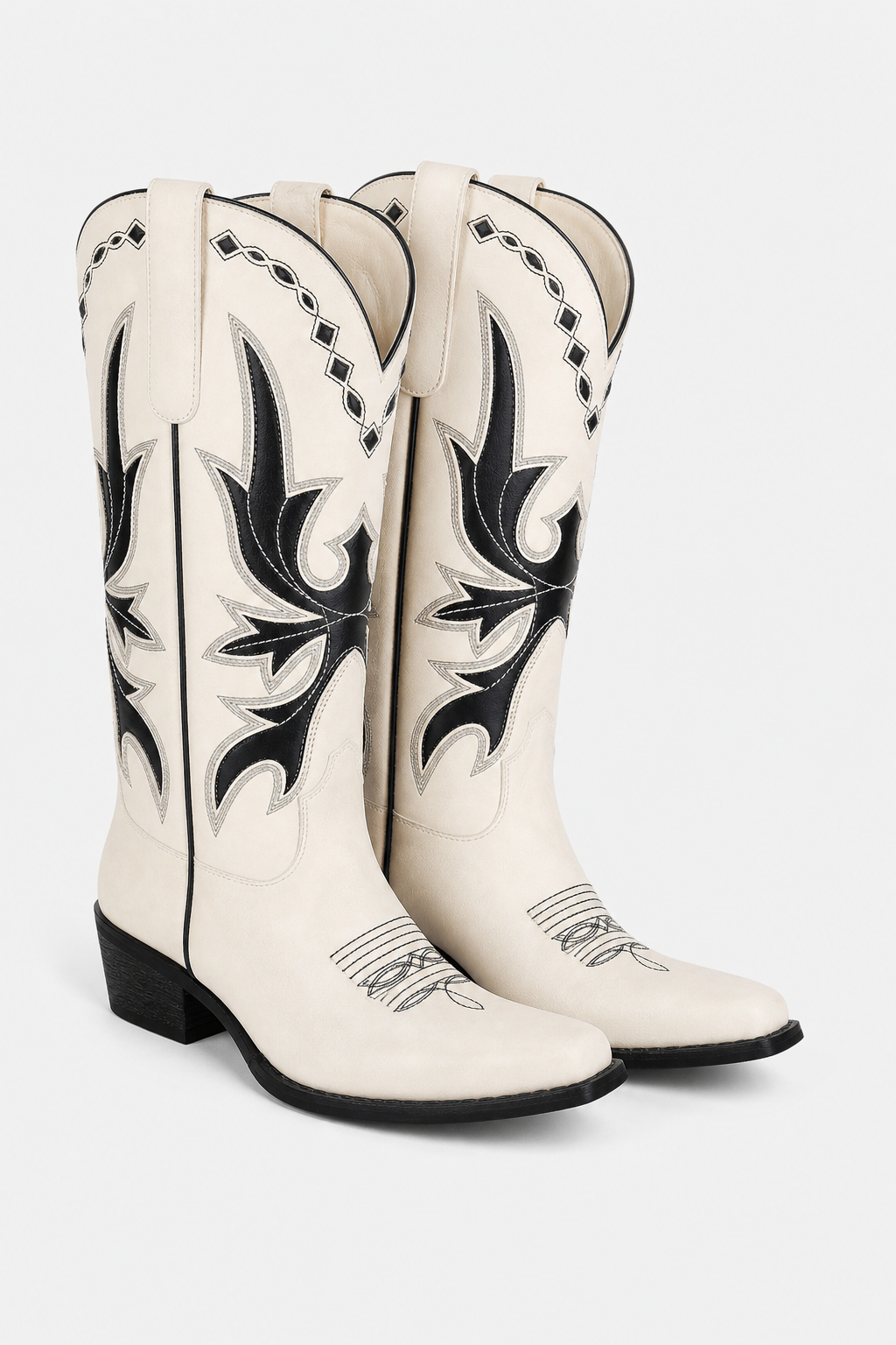 Bottes Santiags en Suédine Crème à Broderies Noires