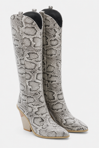 Bottes Santiags Hautes à Imprimé Serpent et Talon Biseauté