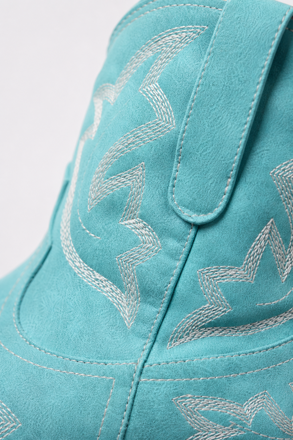 Santiags Courtes en Daim Turquoise Brodées