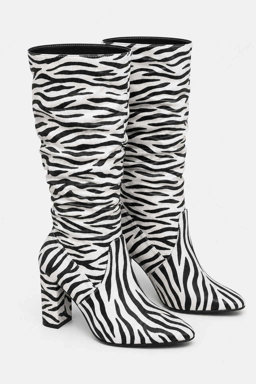 Bottes Hautes Plissées à Imprimé Zèbre et Bout Pointu