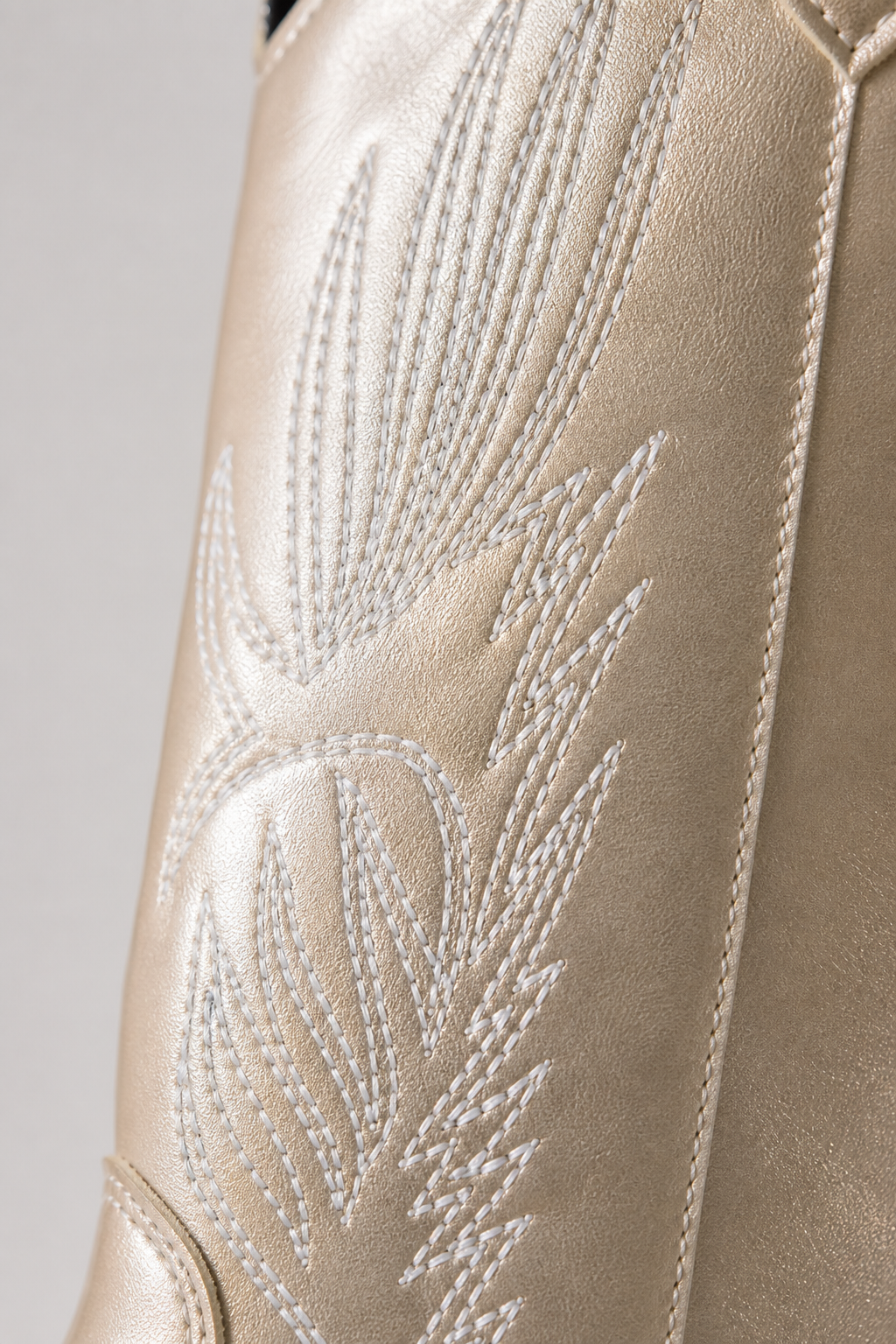 Bottes Santiags Métallisées Champagne à Broderies