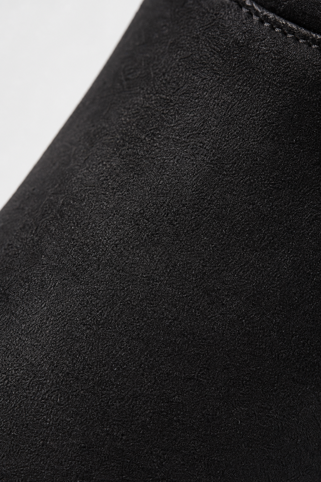 Bottes sans Talon en Daim Noir Plissée à Boucles Dorées